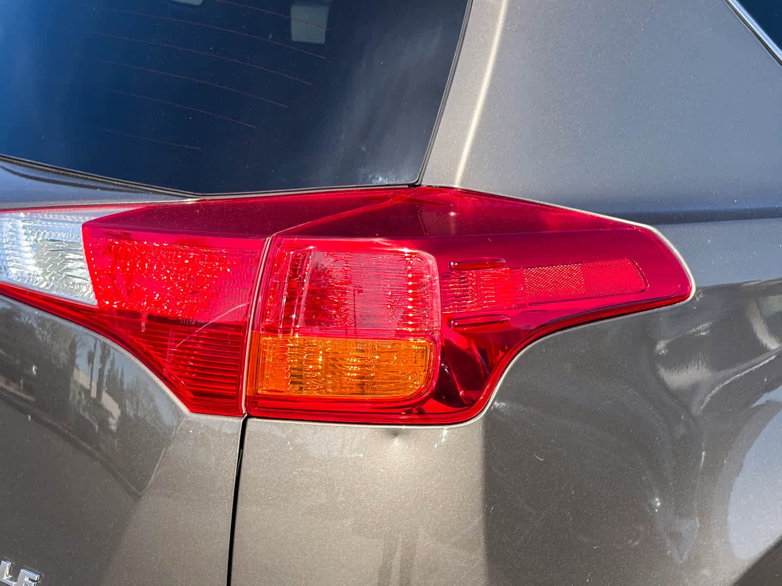 Thumbnail: 2015 Toyota RAV4 - 8