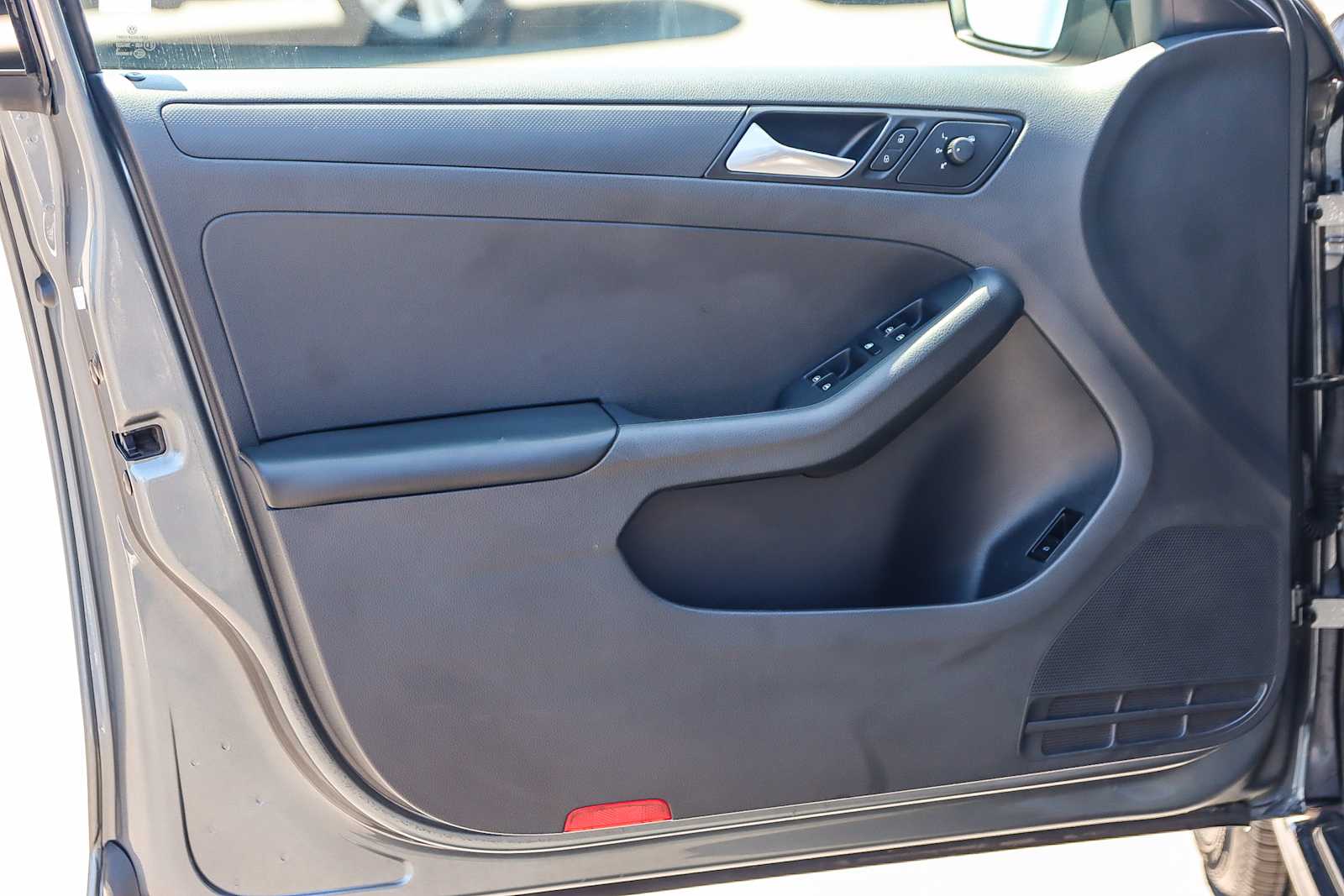Thumbnail: 2014 Volkswagen Jetta - 18