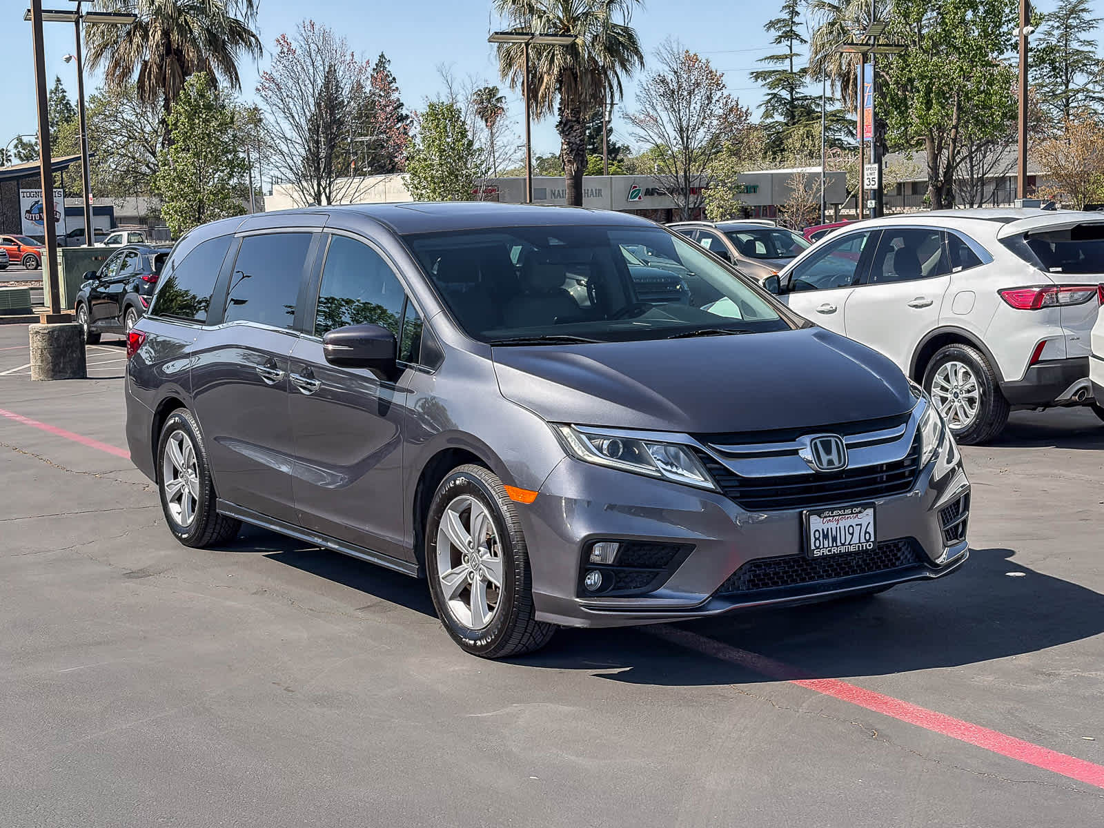 2019 Honda Odyssey EX-L w/Navigation & RES photo 4