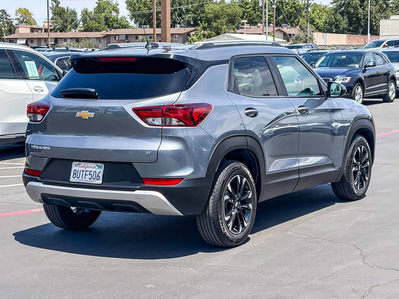 Thumbnail: 2021 Chevrolet TrailBlazer - 3