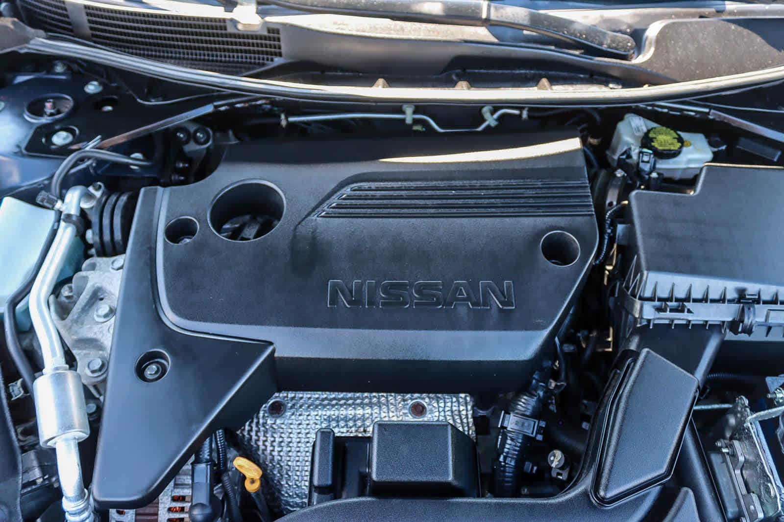 Thumbnail: 2016 Nissan Altima - 23