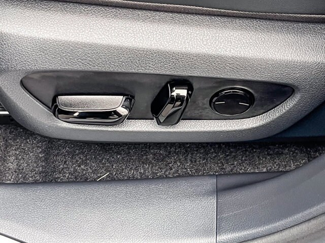 Thumbnail: 2026 Lexus RX - 22