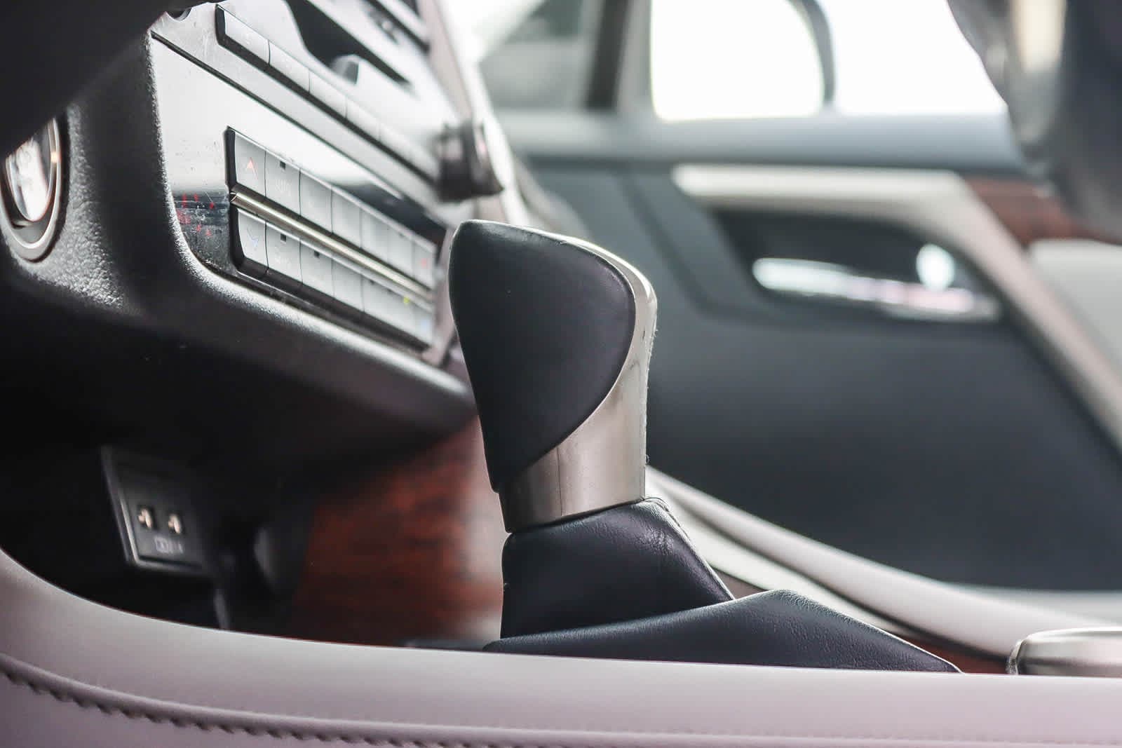 Thumbnail: 2021 Lexus RX - 22