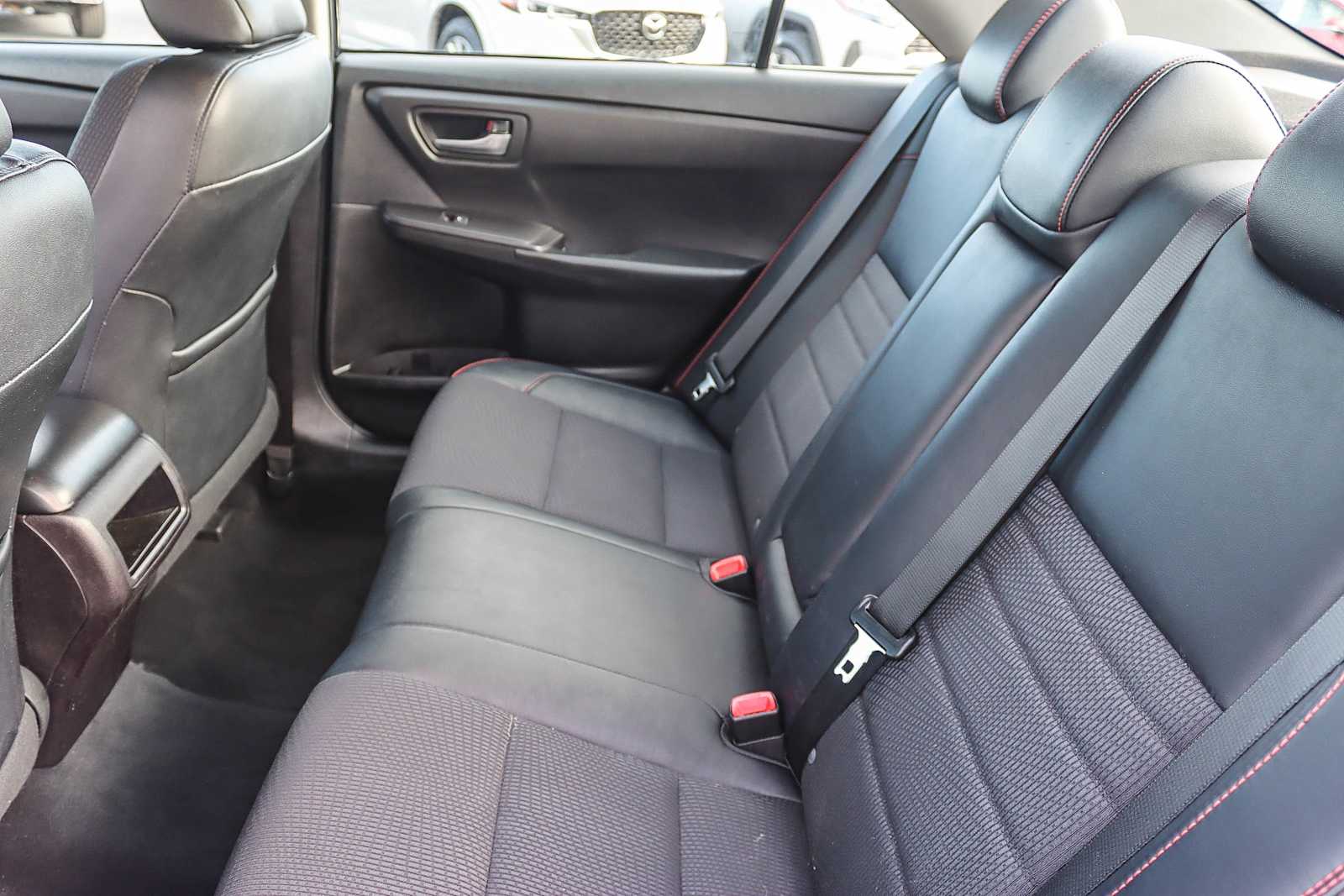 Thumbnail: 2017 Toyota Camry - 17