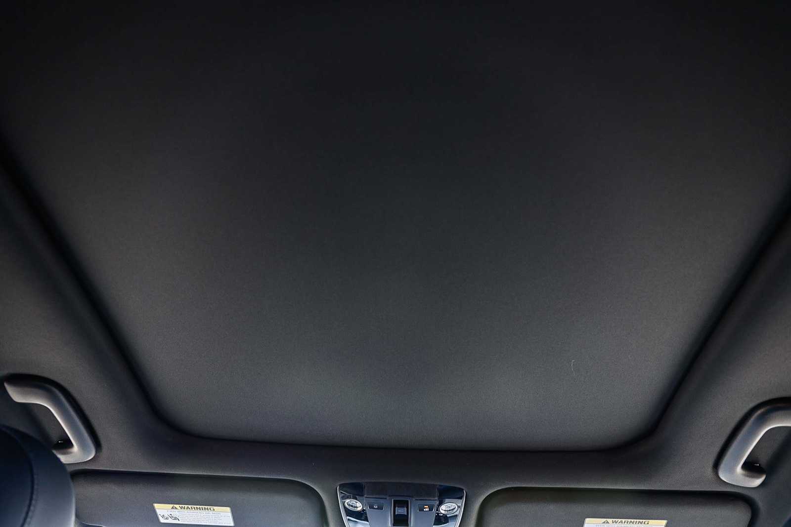 Thumbnail: 2023 Kia Sorento - 26