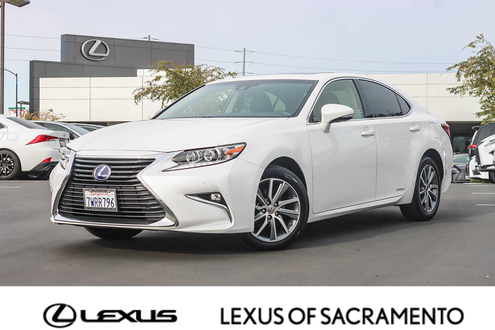 2017 Lexus ES Hybrid 300h -
                  Sacramento, CA