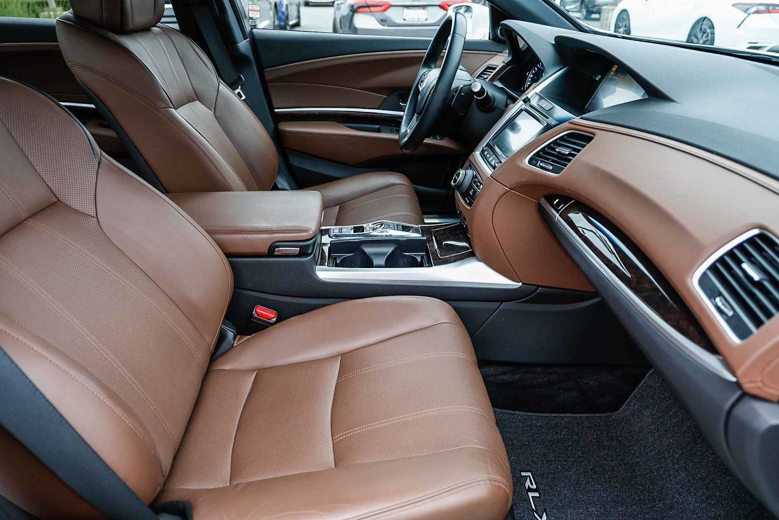 Thumbnail: 2018 Acura RLX - 17