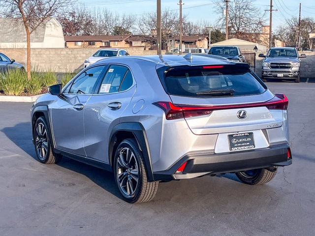 Thumbnail: 2025 Lexus UX - 2