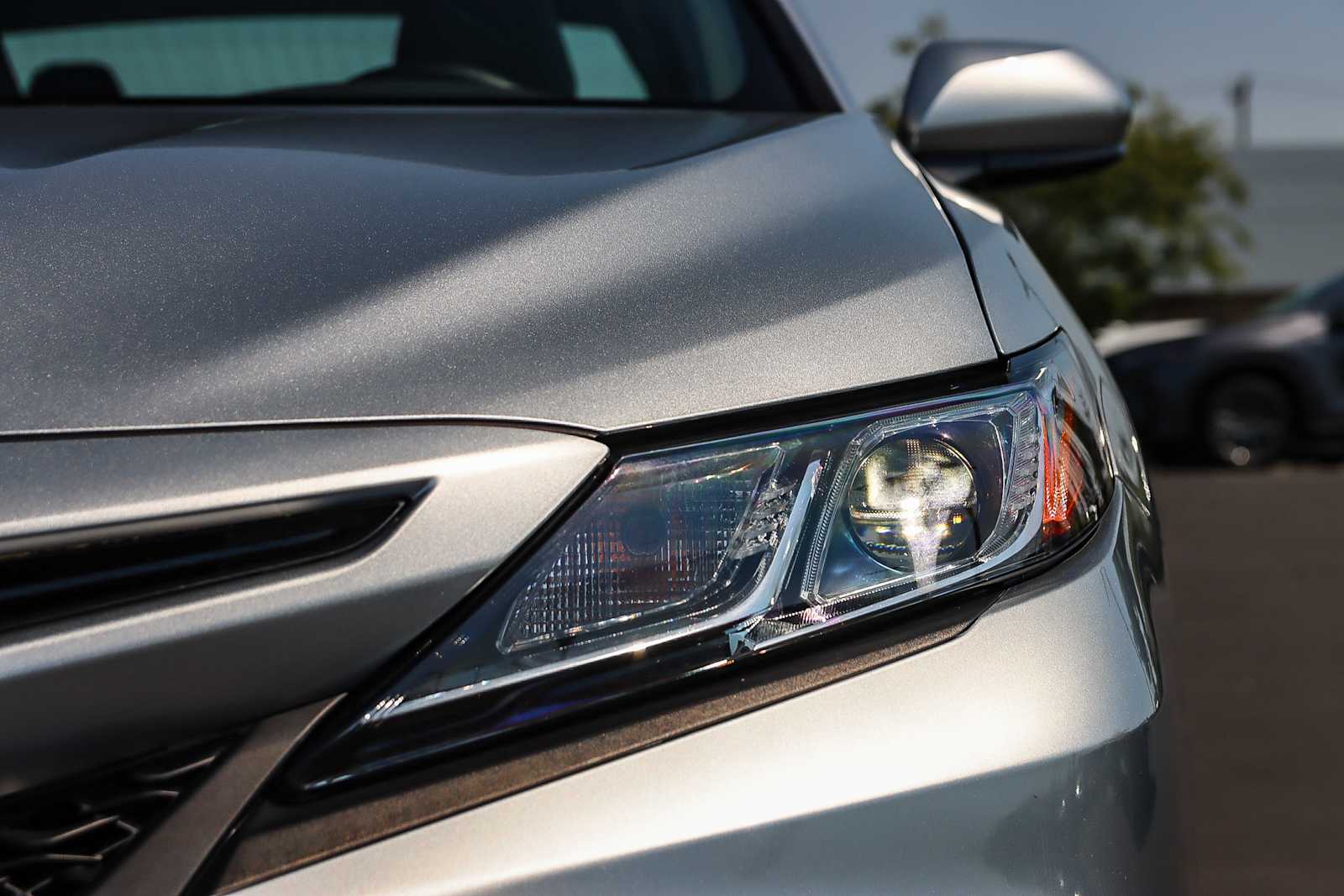 Thumbnail: 2018 Toyota Camry - 10