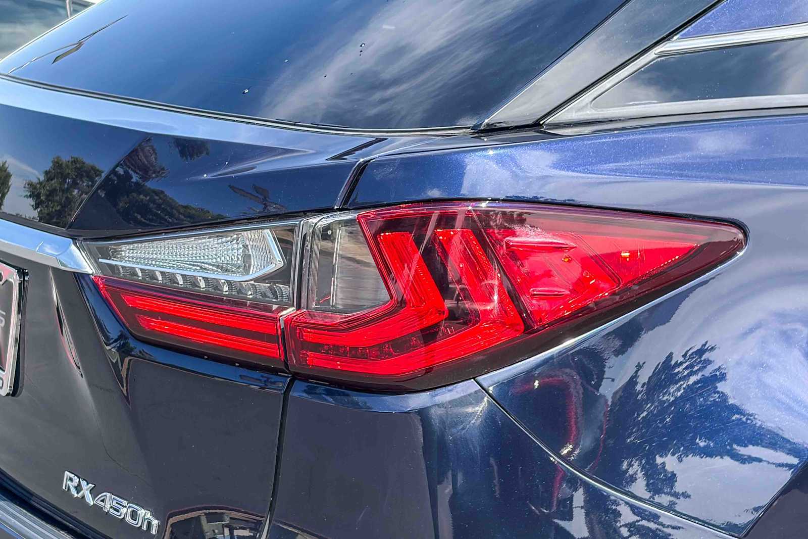 Thumbnail: 2017 Lexus RX - 8