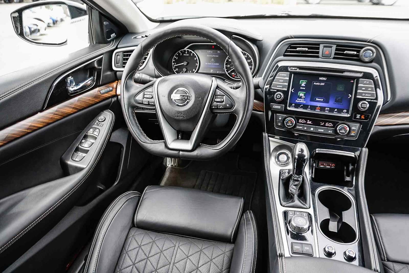 Thumbnail: 2017 Nissan Maxima - 15