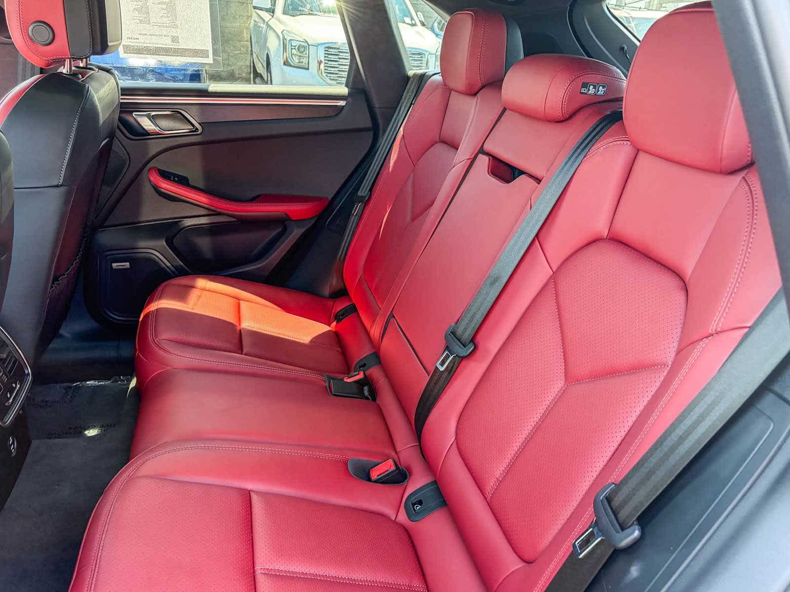 2023 Porsche Macan GTS - Photo 17
