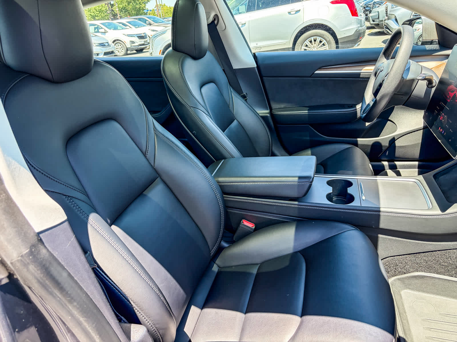 Thumbnail: 2023 Tesla Model 3 - 15