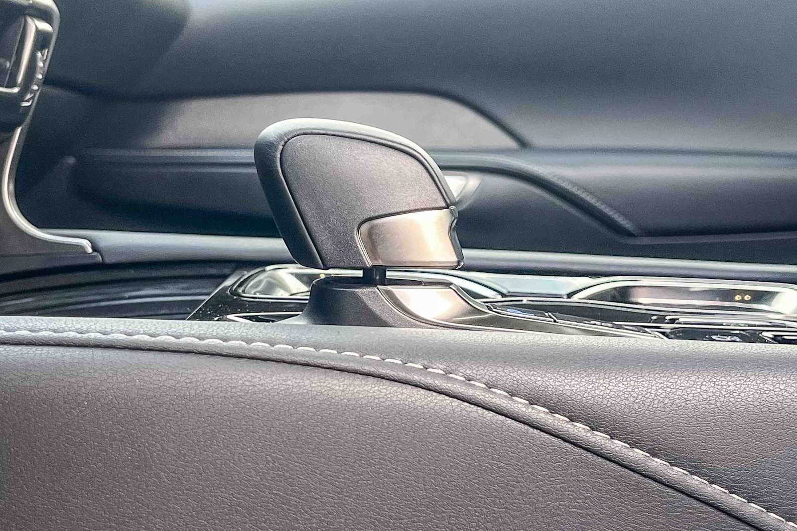 Thumbnail: 2025 Lexus RX - 22