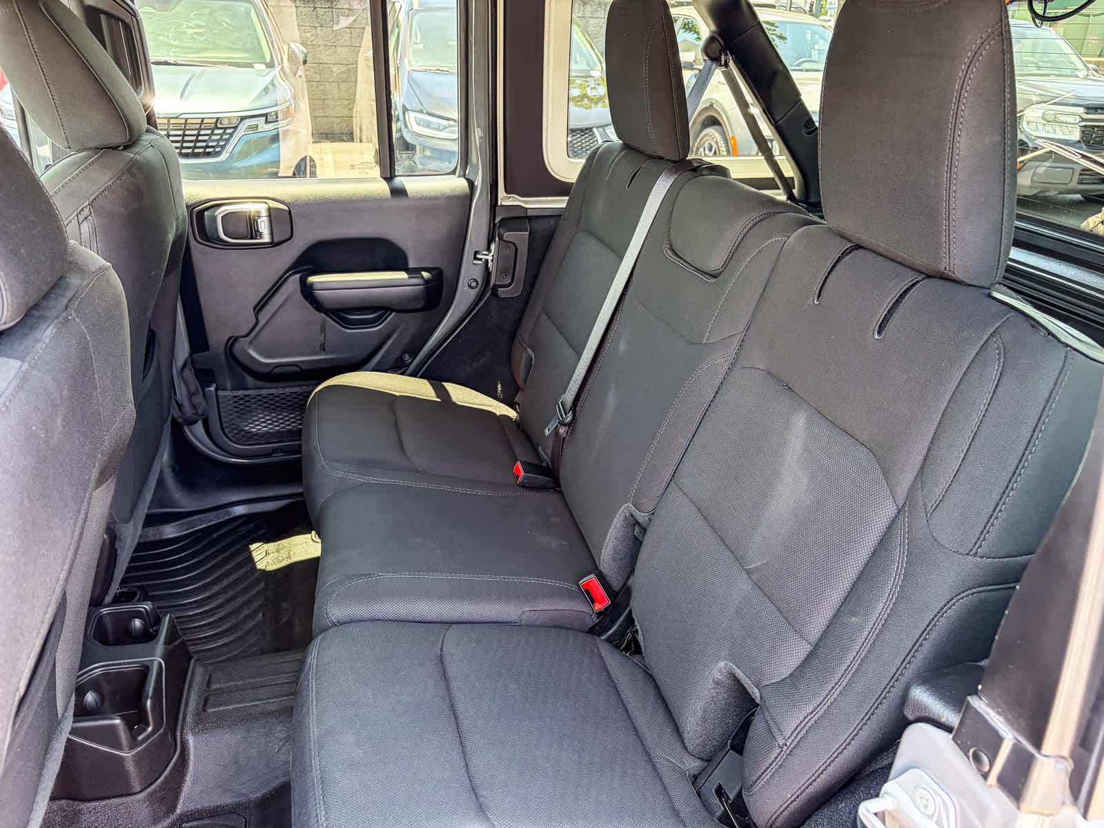 Thumbnail: 2021 Jeep Wrangler - 16
