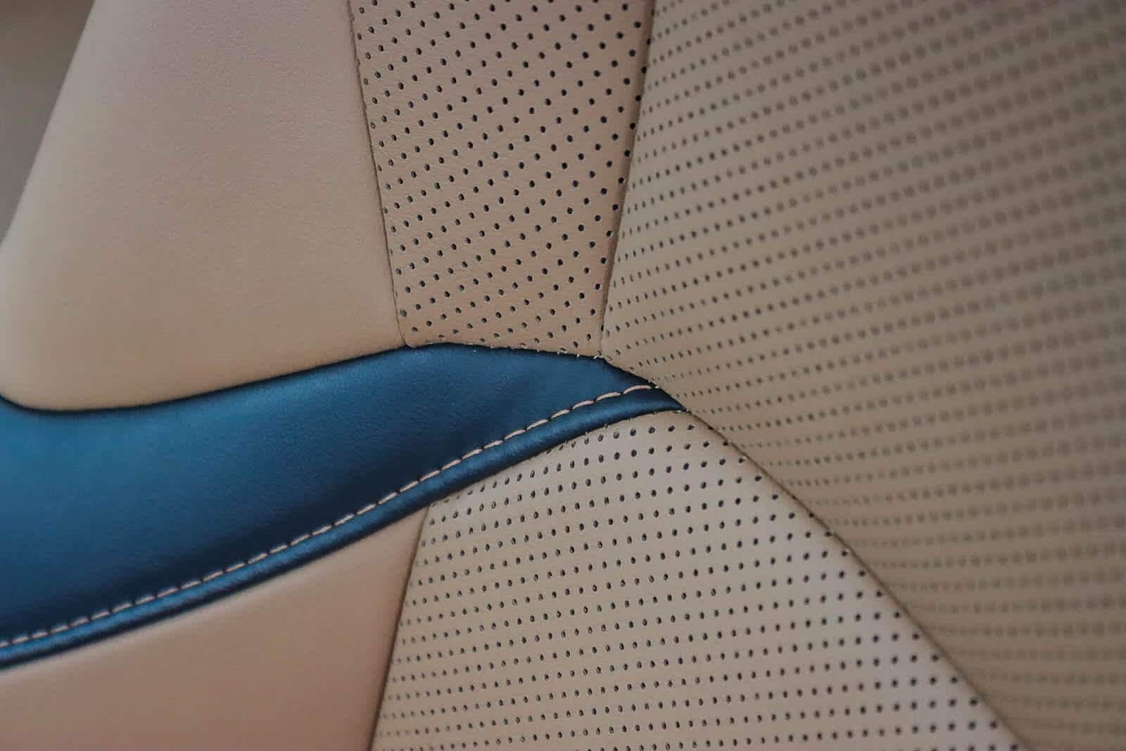 Thumbnail: 2025 Lexus ES - 25