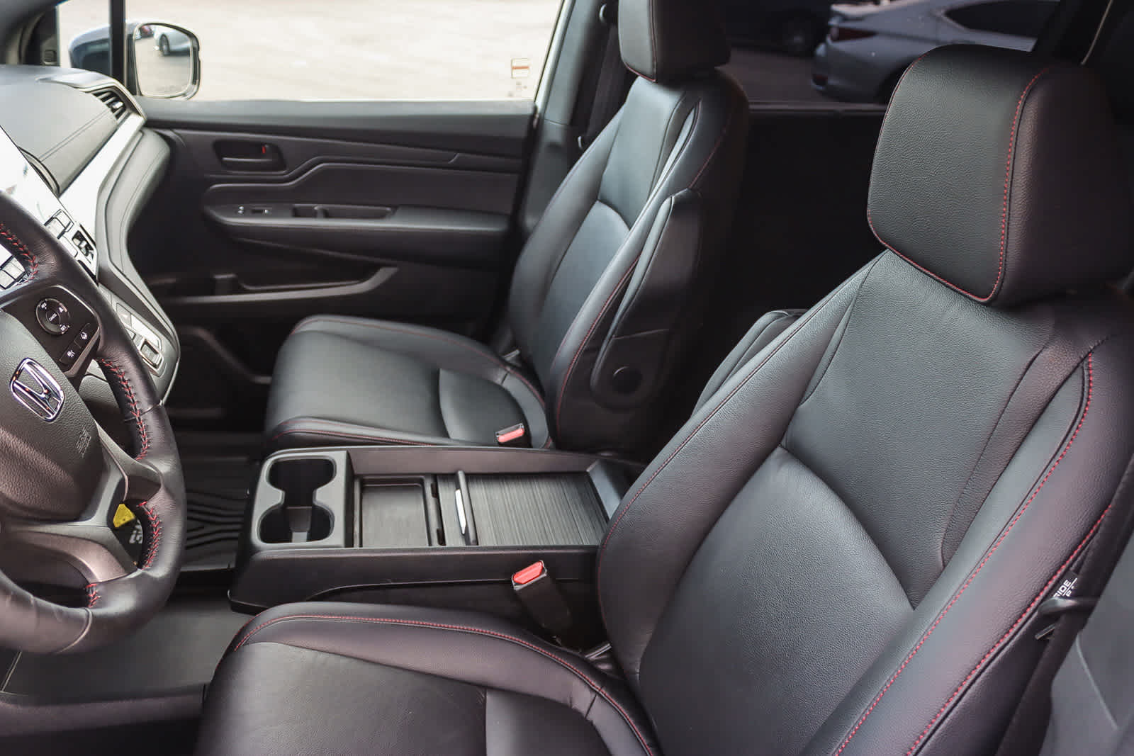 Thumbnail: 2023 Honda Odyssey - 16