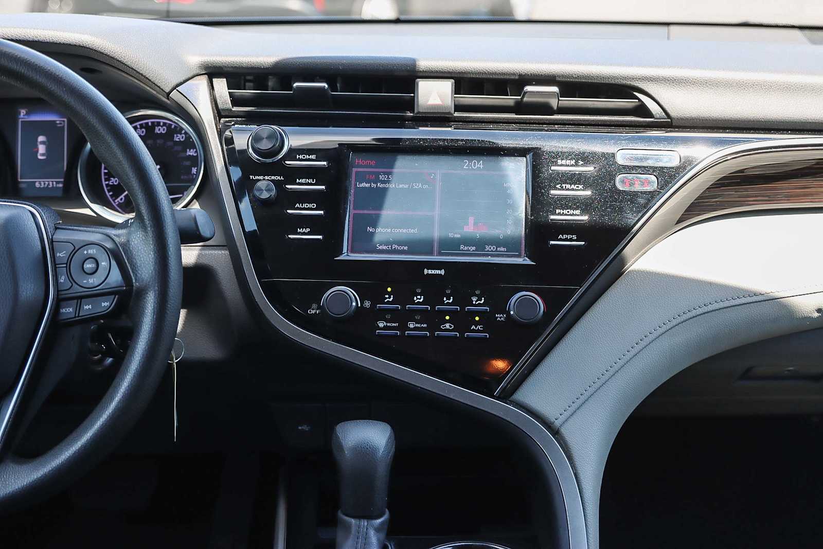 Thumbnail: 2020 Toyota Camry - 12