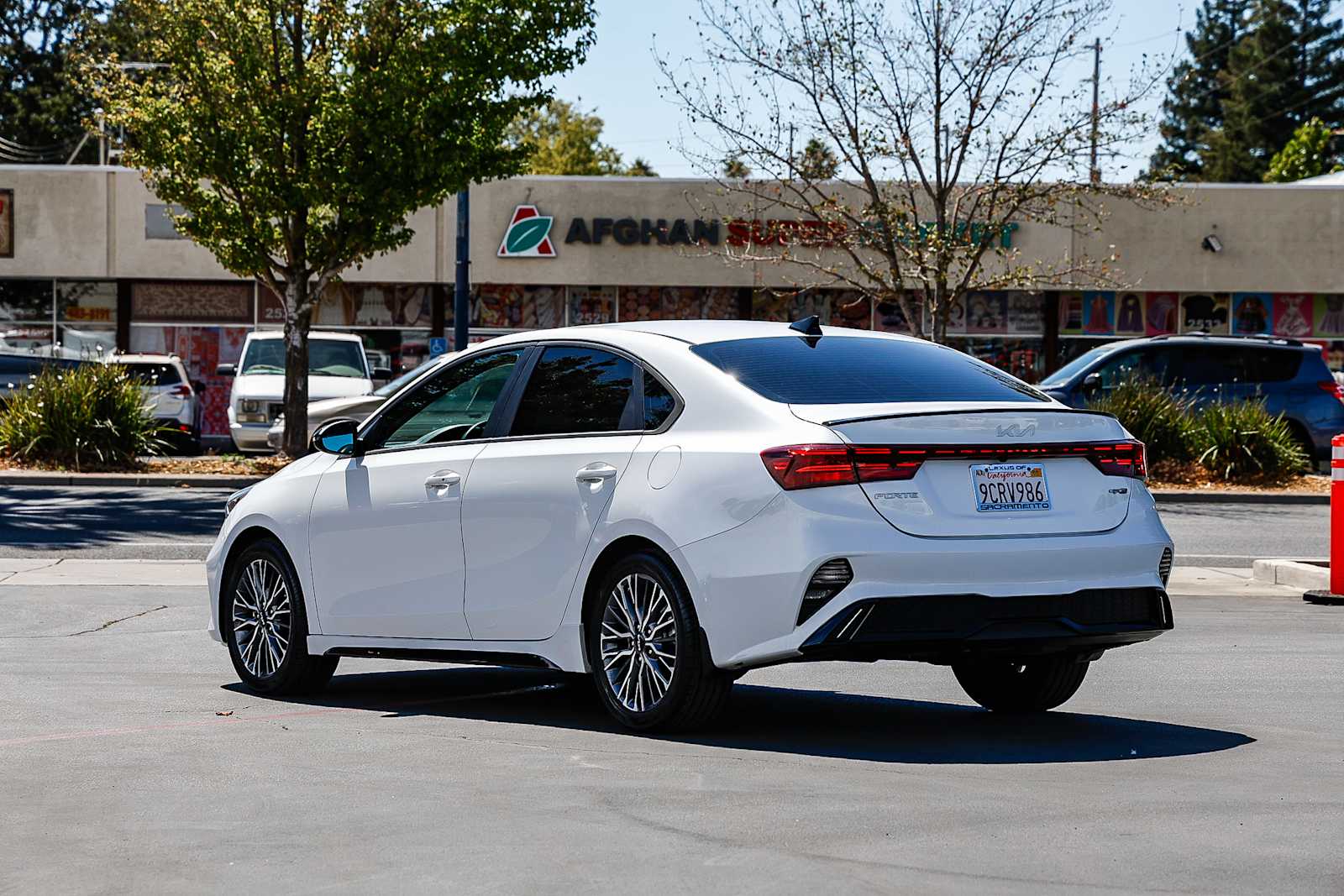 Thumbnail: 2023 Kia Forte - 3