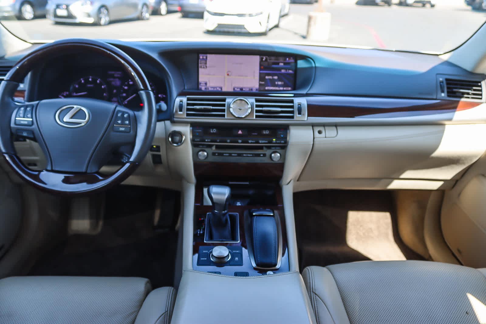 Thumbnail: 2014 Lexus LS - 11