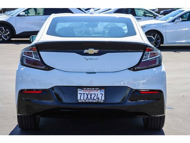 2017 Chevrolet Volt LT 3