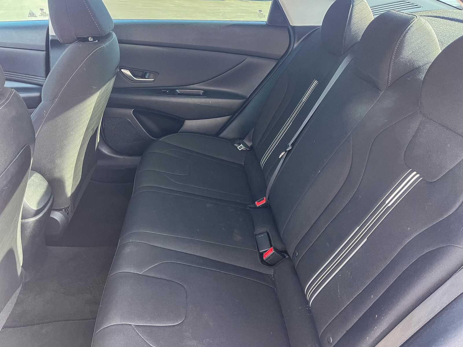 Thumbnail: 2023 Hyundai Elantra - 17