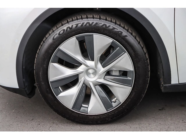 2021 Tesla Model Y Standard Range 9