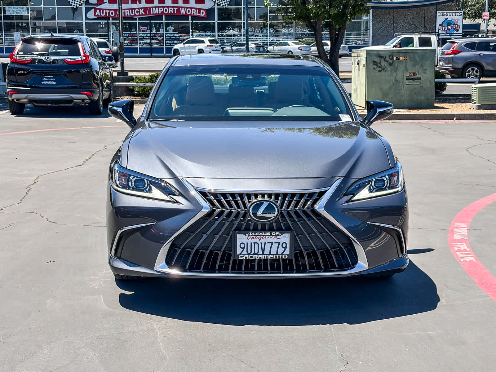 Thumbnail: 2025 Lexus ES - 6