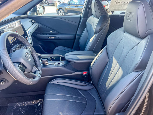 Thumbnail: 2026 Lexus TX - 18