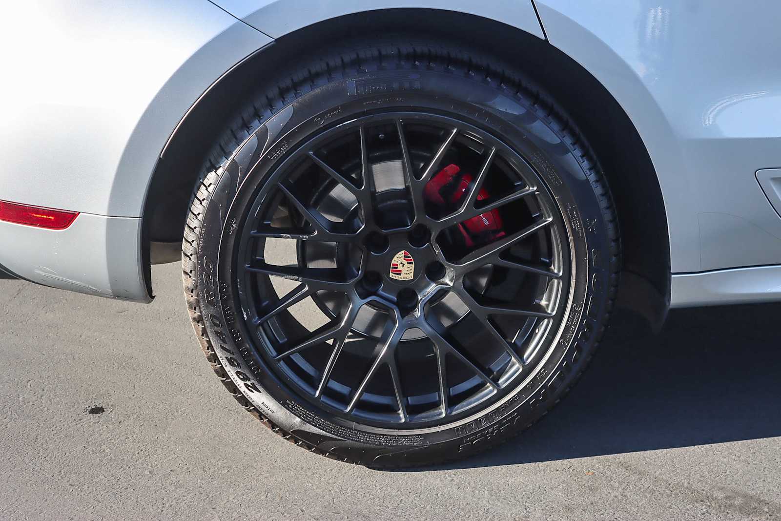 Thumbnail: 2018 Porsche Macan - 10