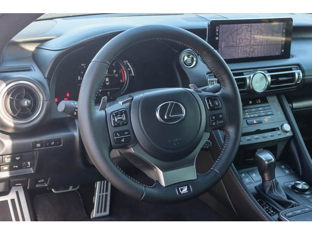 Thumbnail: 2025 Lexus RC - 16