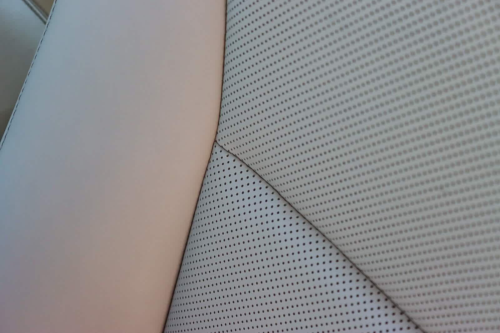 Thumbnail: 2014 Lexus LS - 25