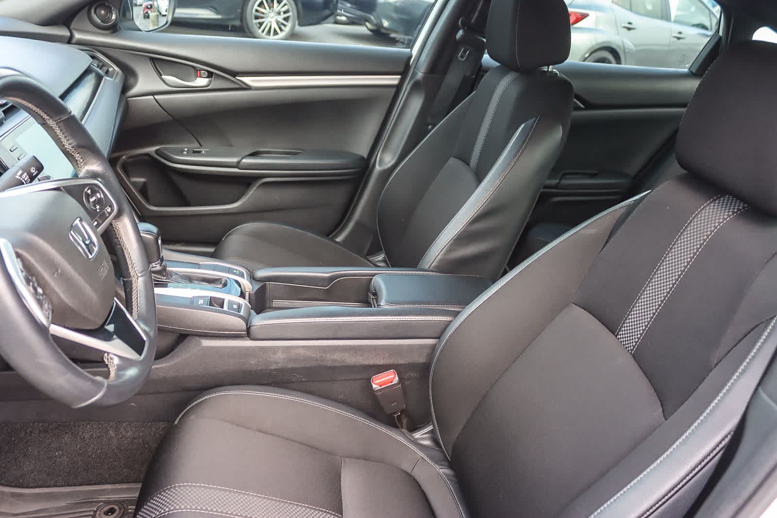 Thumbnail: 2019 Honda Civic - 15