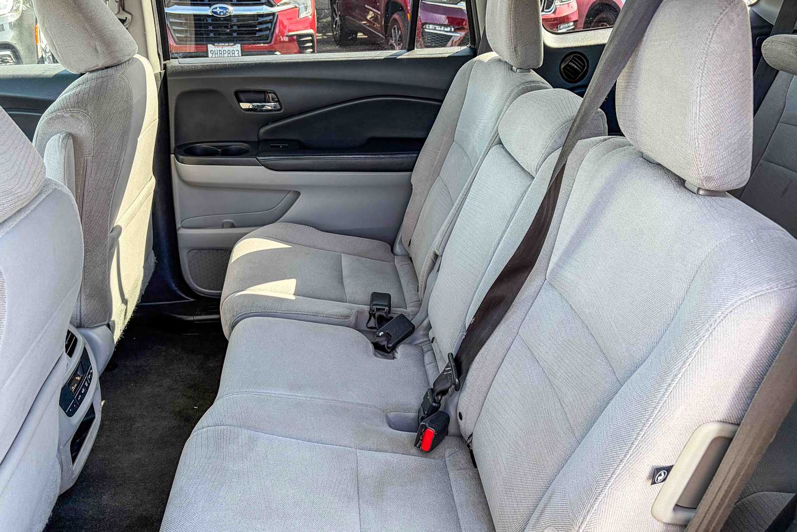 Thumbnail: 2016 Honda Pilot - 17