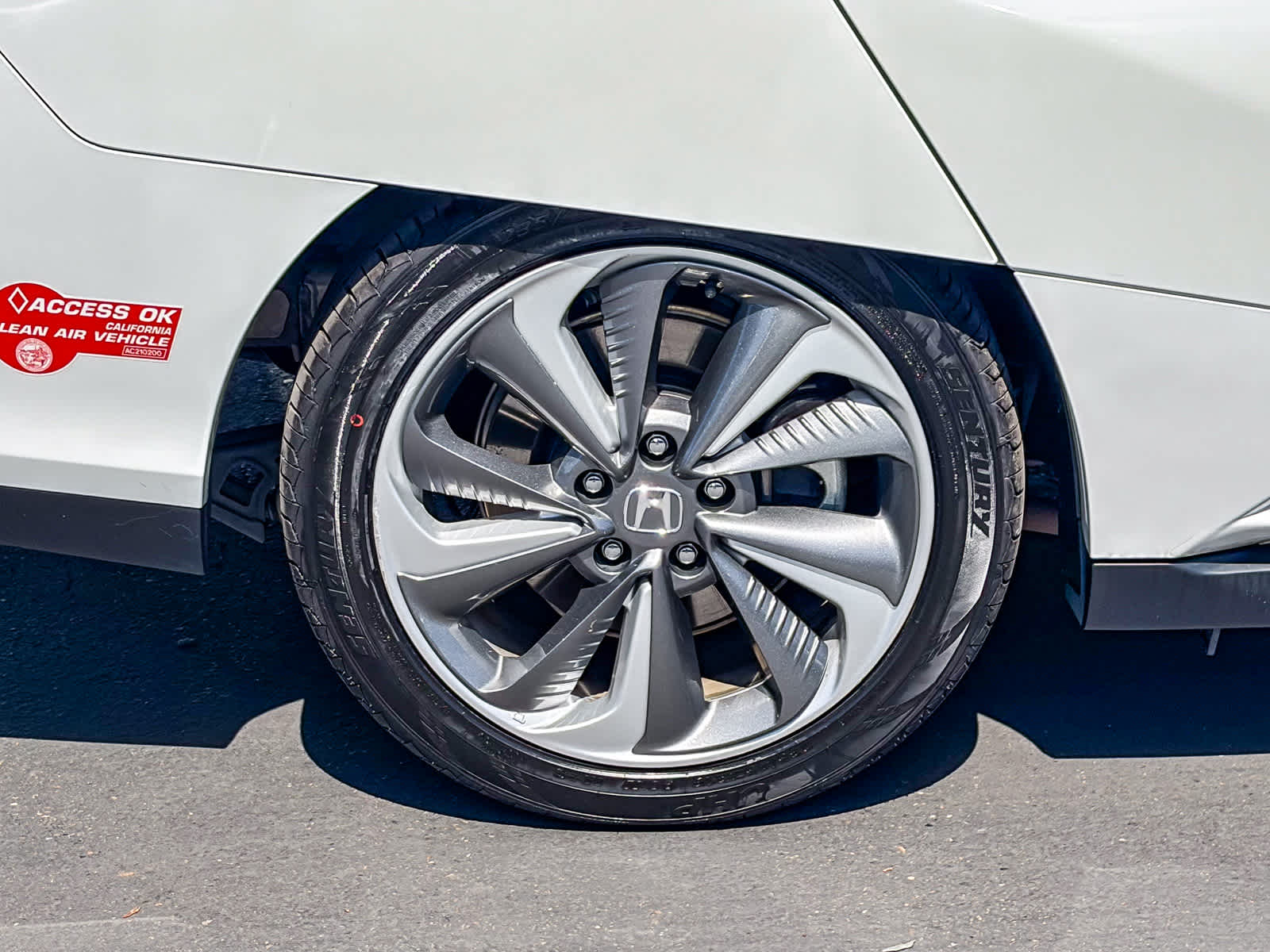 Thumbnail: 2018 Honda Clarity - 10