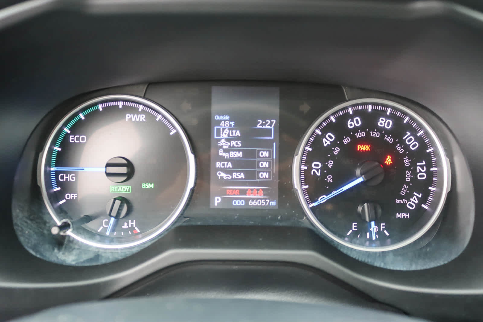 Thumbnail: 2022 Toyota RAV4 - 22