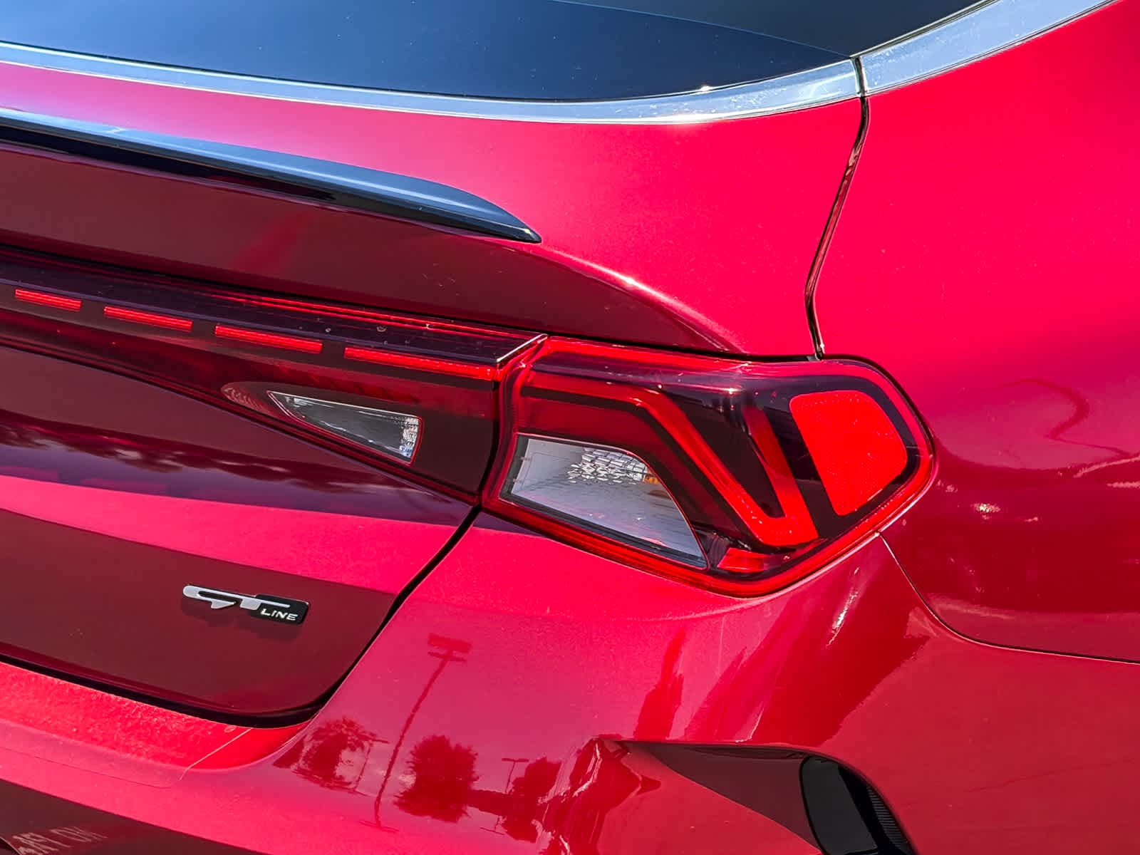 2022 Kia K5 GT-Line - Photo 9