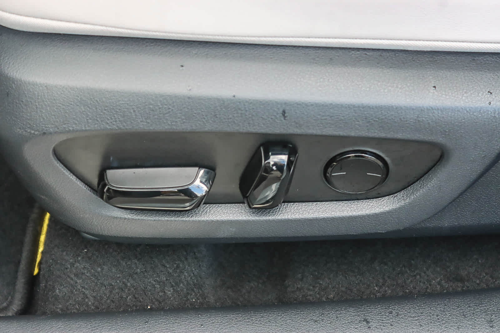 Thumbnail: 2024 Lexus RX - 21