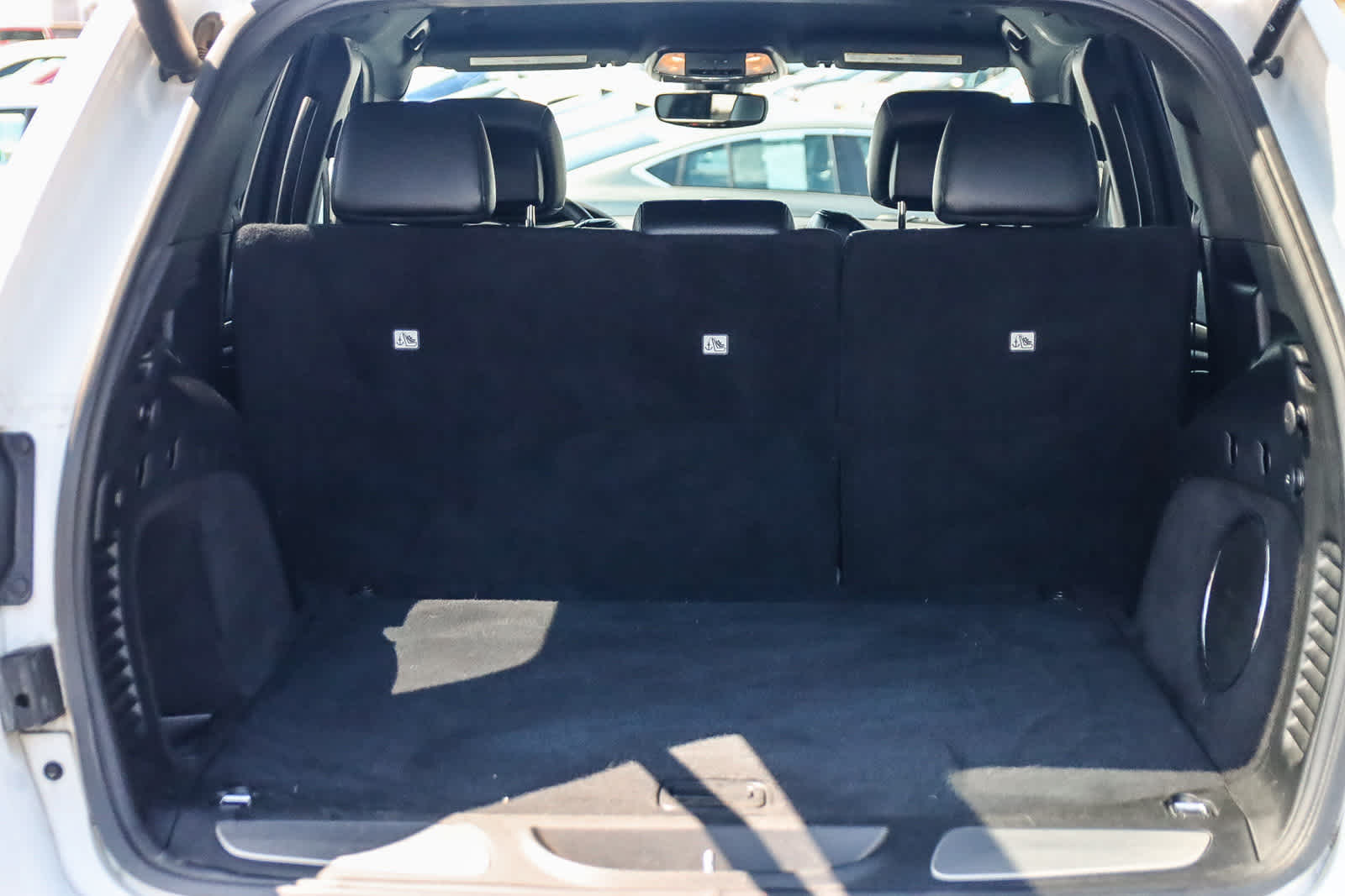 Thumbnail: 2019 Jeep Grand Cherokee - 24