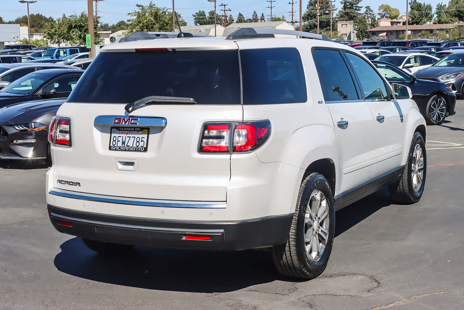 2016 Gmc Acadia SLT photo 4