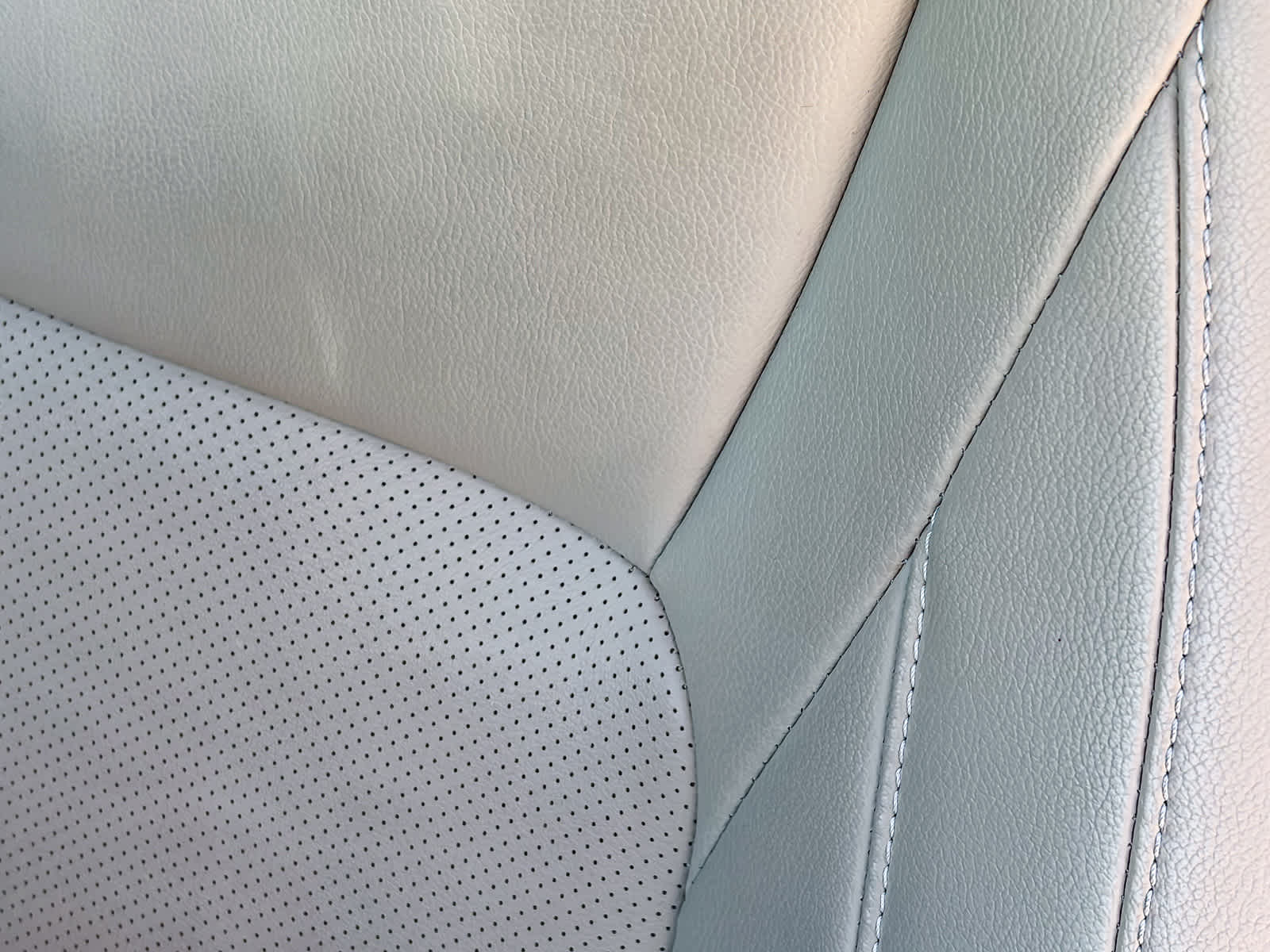 Thumbnail: 2018 Honda Clarity - 23