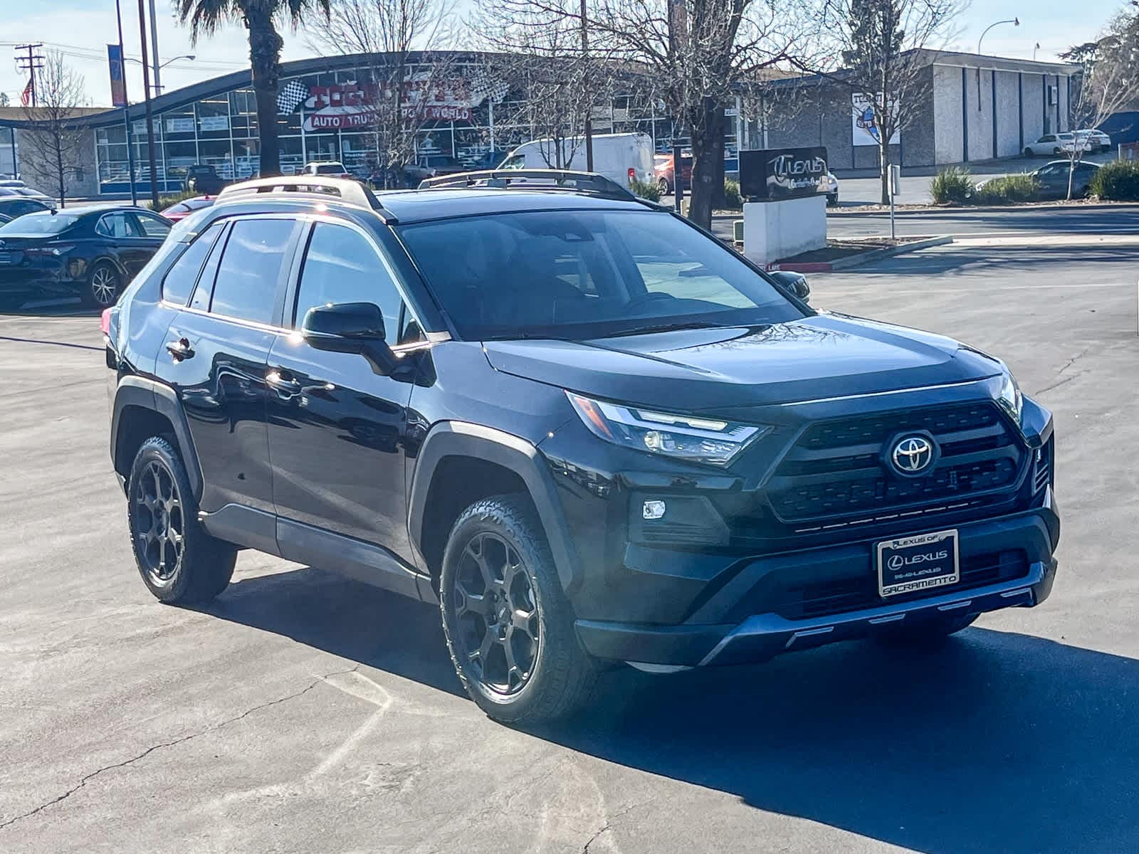 Thumbnail: 2022 Toyota RAV4 - 5