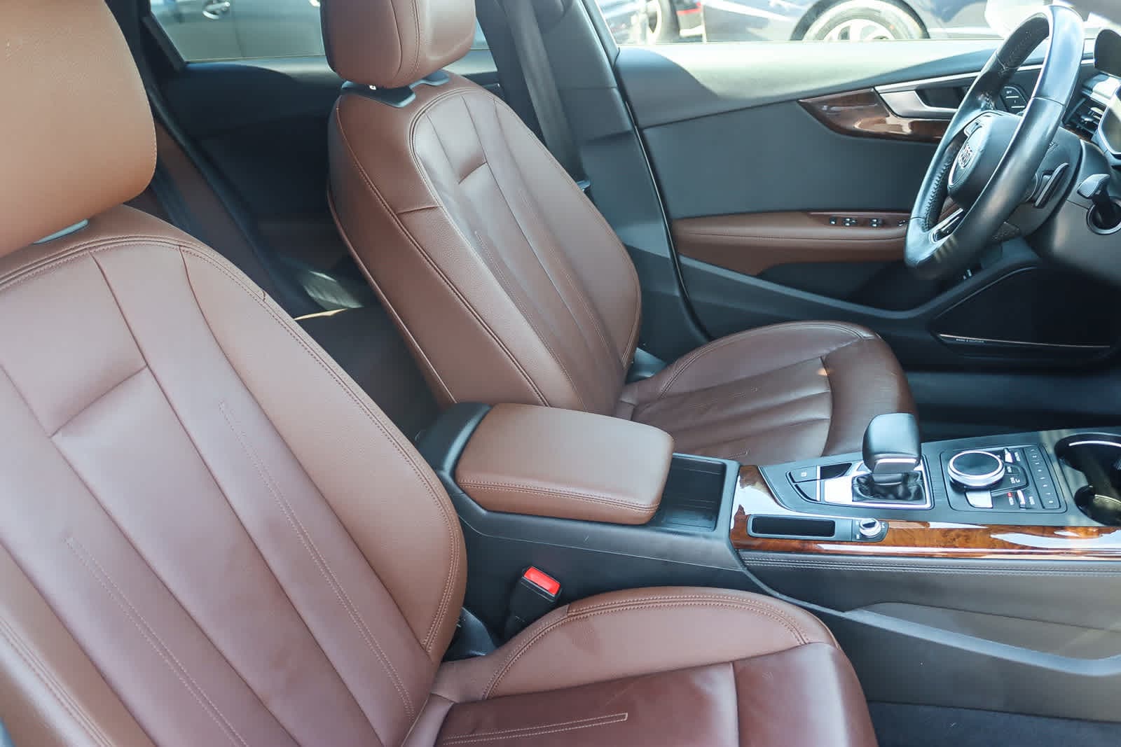 Thumbnail: 2019 Audi A4 - 16