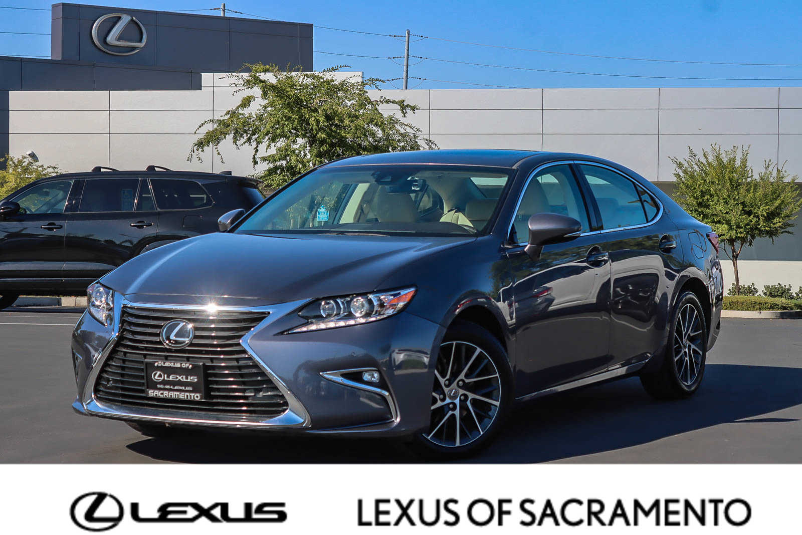 Thumbnail: 2017 Lexus ES - 1