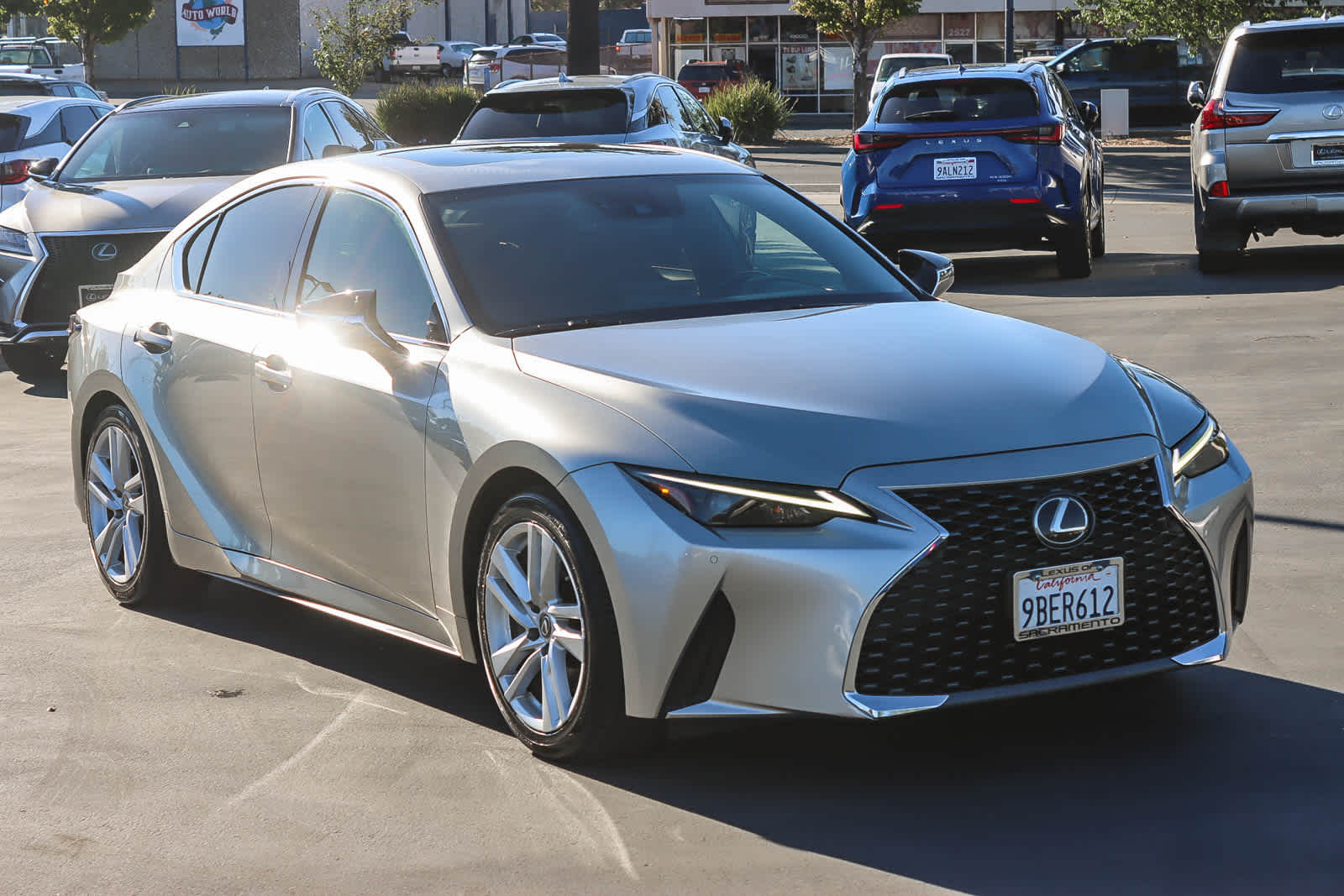 Thumbnail: 2021 Lexus IS - 5