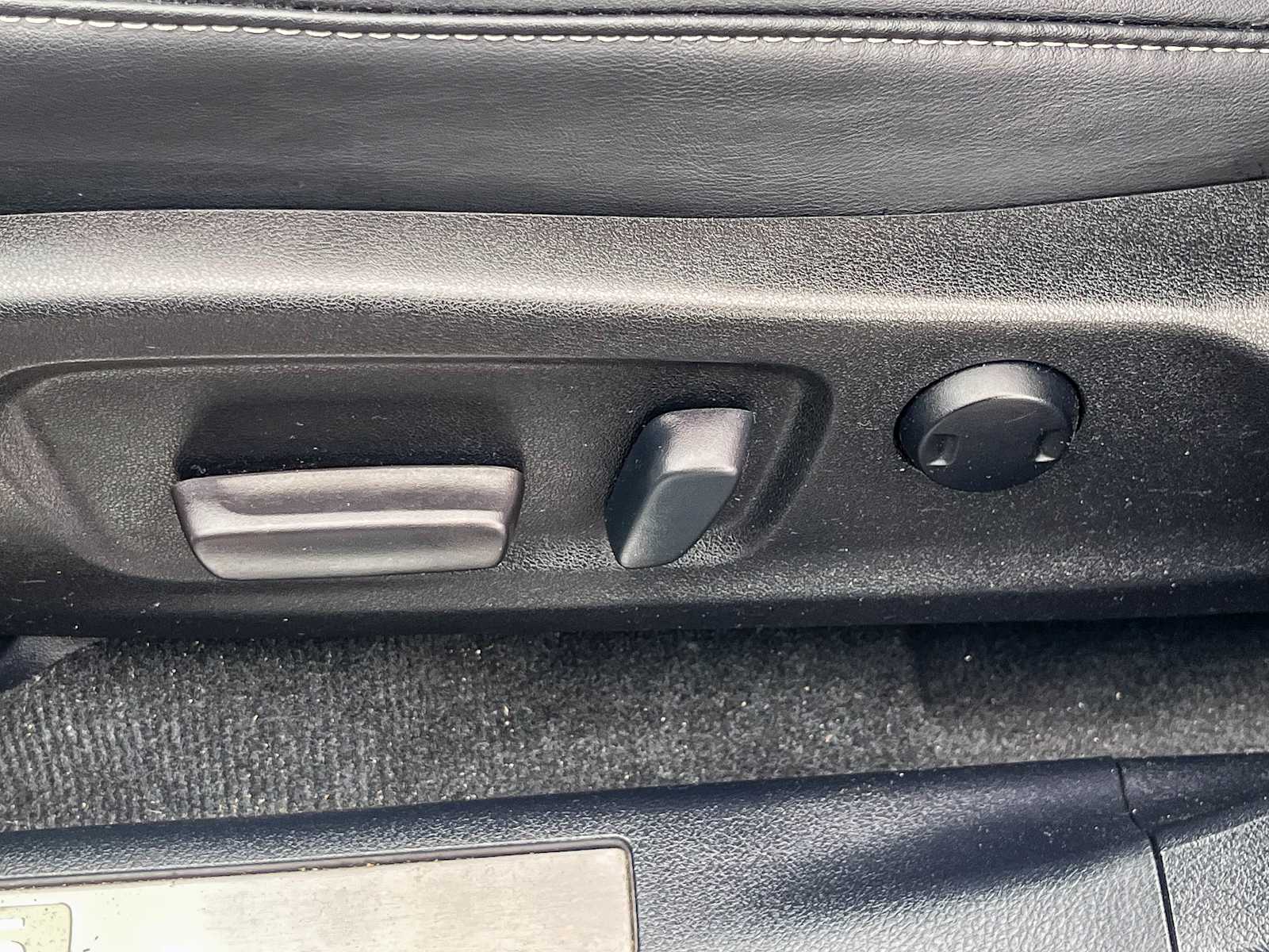 Thumbnail: 2017 Lexus RX - 20