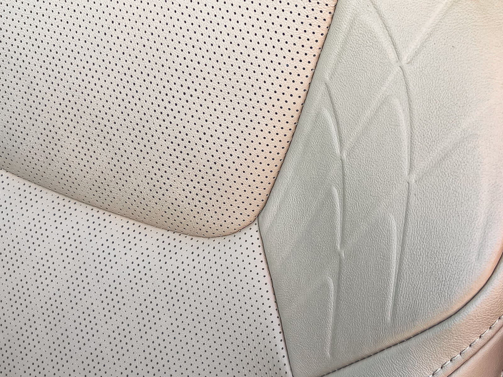 Thumbnail: 2024 Lexus RX - 25