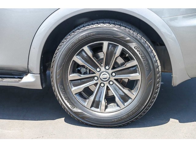 2018 Nissan Armada Platinum Edition 10