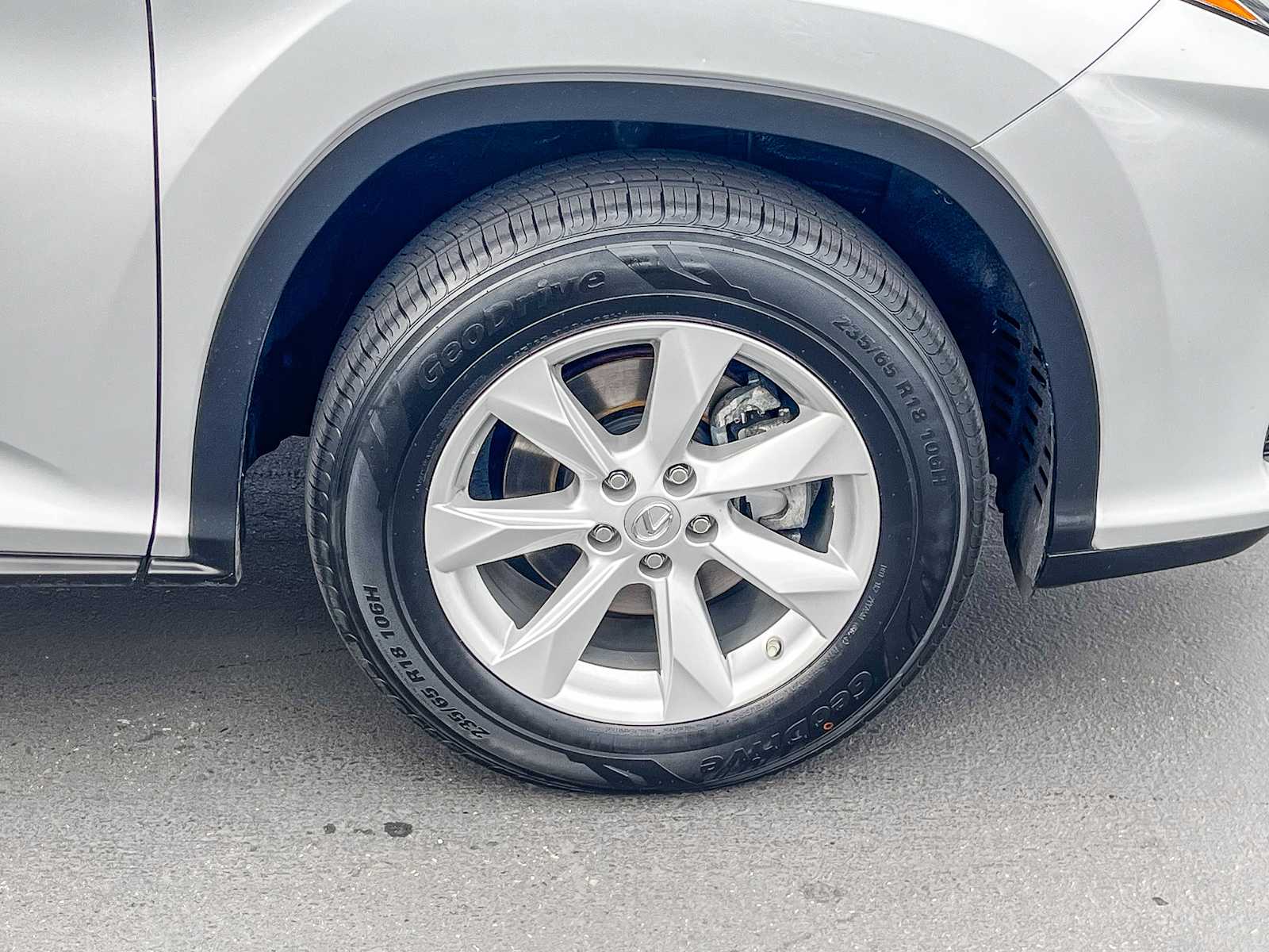 Thumbnail: 2017 Lexus RX - 9