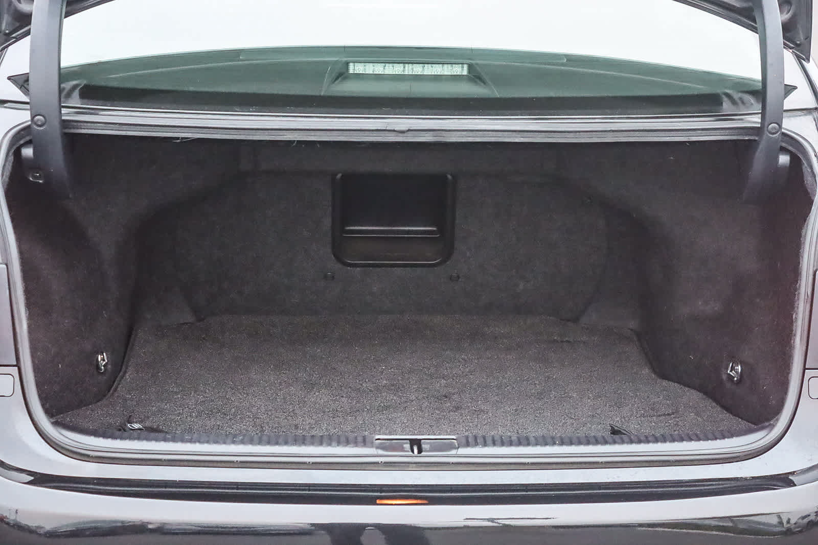 Thumbnail: 2017 Lexus ES - 26